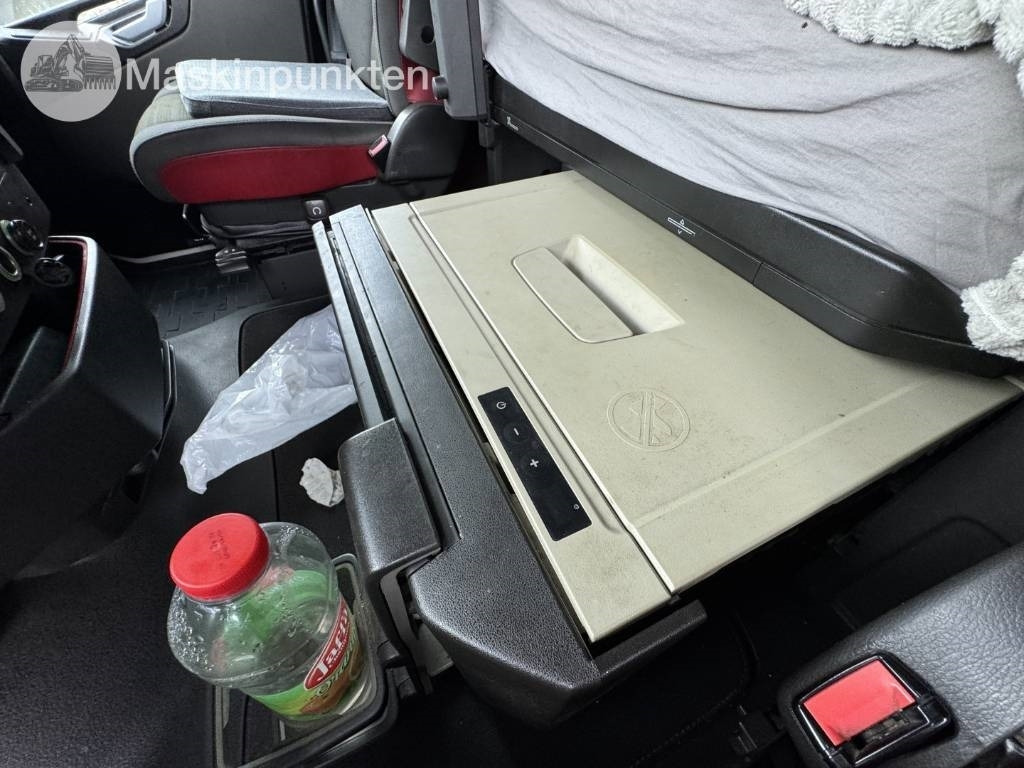 Tractor unit Volvo FH 500: picture 44 Tractor unit Volvo FH 500: picture 44