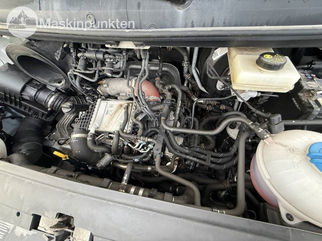 Refrigerator truck Volkswagen Crafter: picture 15 Refrigerator truck Volkswagen Crafter: picture 15