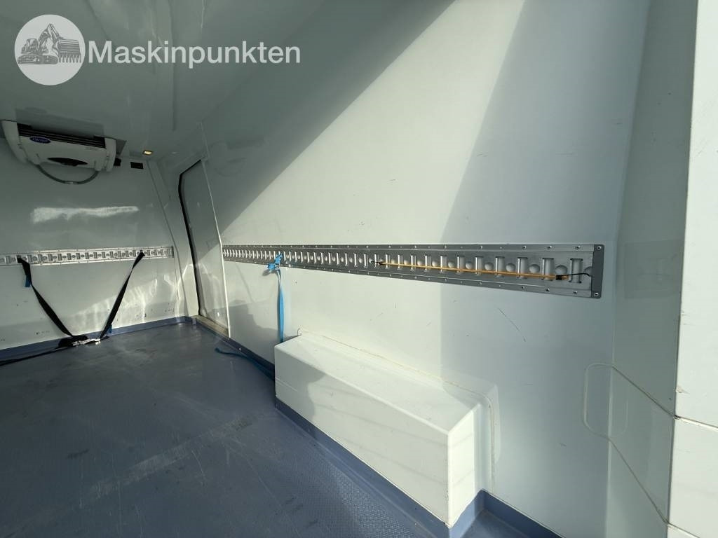 Refrigerator truck Volkswagen Crafter: picture 28 Refrigerator truck Volkswagen Crafter: picture 28