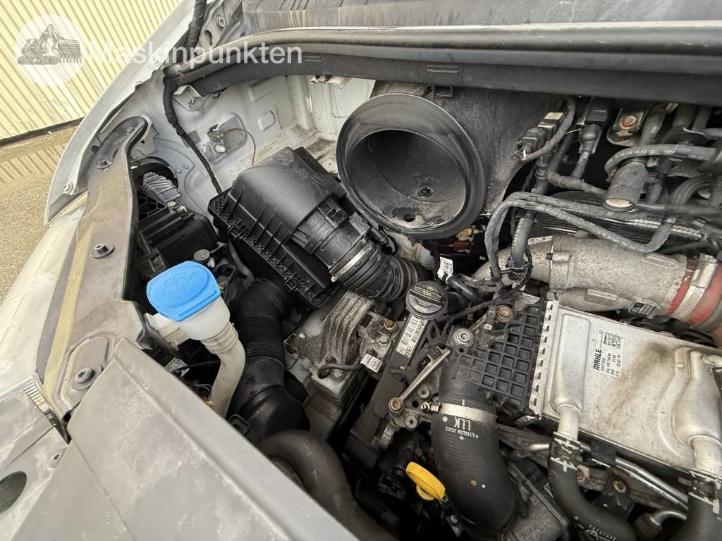 Refrigerator truck Volkswagen Crafter: picture 17 Refrigerator truck Volkswagen Crafter: picture 17