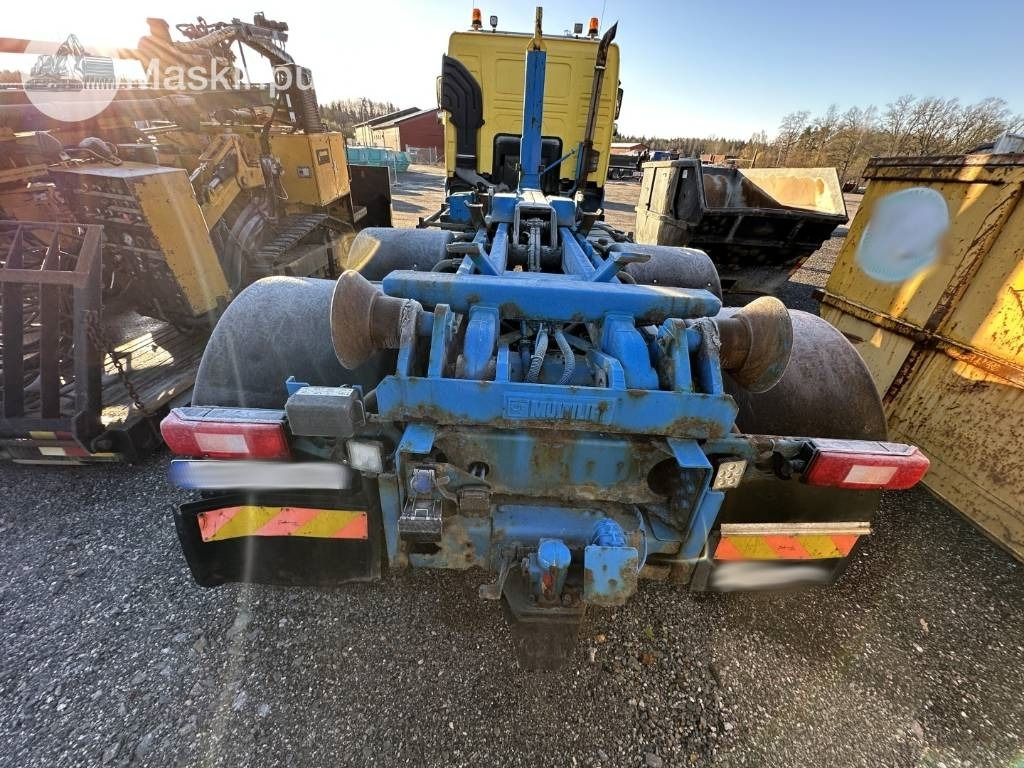 Volvo FH 12 - Hook lift truck: picture 5 Volvo FH 12 - Hook lift truck: picture 5