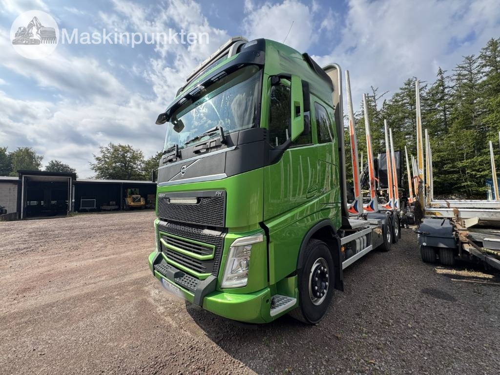 Volvo FH 16 550  - Timber truck: picture 1 Volvo FH 16 550  - Timber truck: picture 1