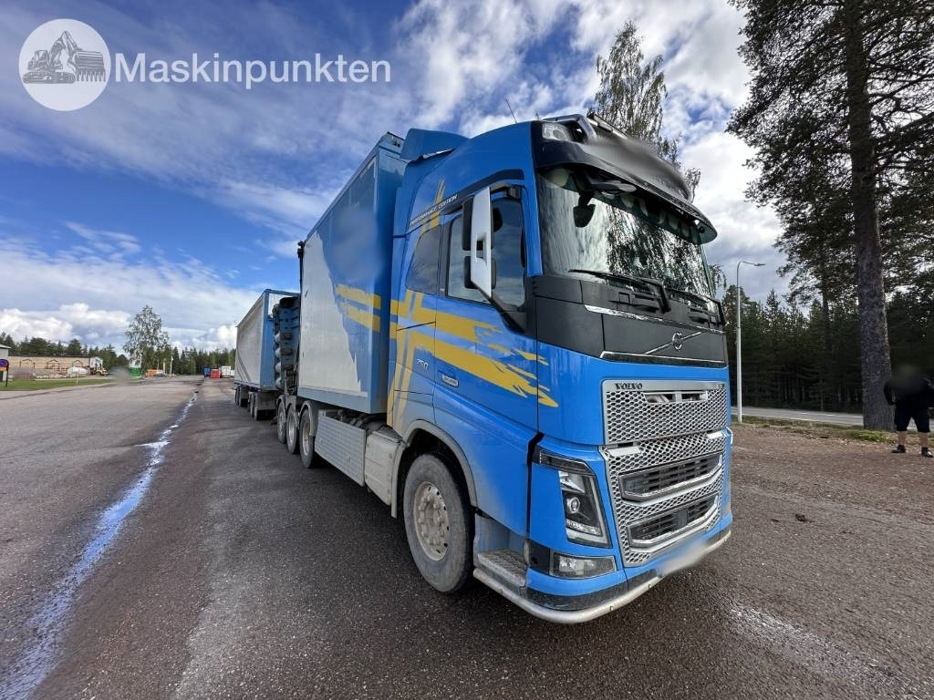 Volvo FH 16 750 - Dropside/ Flatbed truck, Crane truck: picture 4 Volvo FH 16 750 - Dropside/ Flatbed truck, Crane truck: picture 4