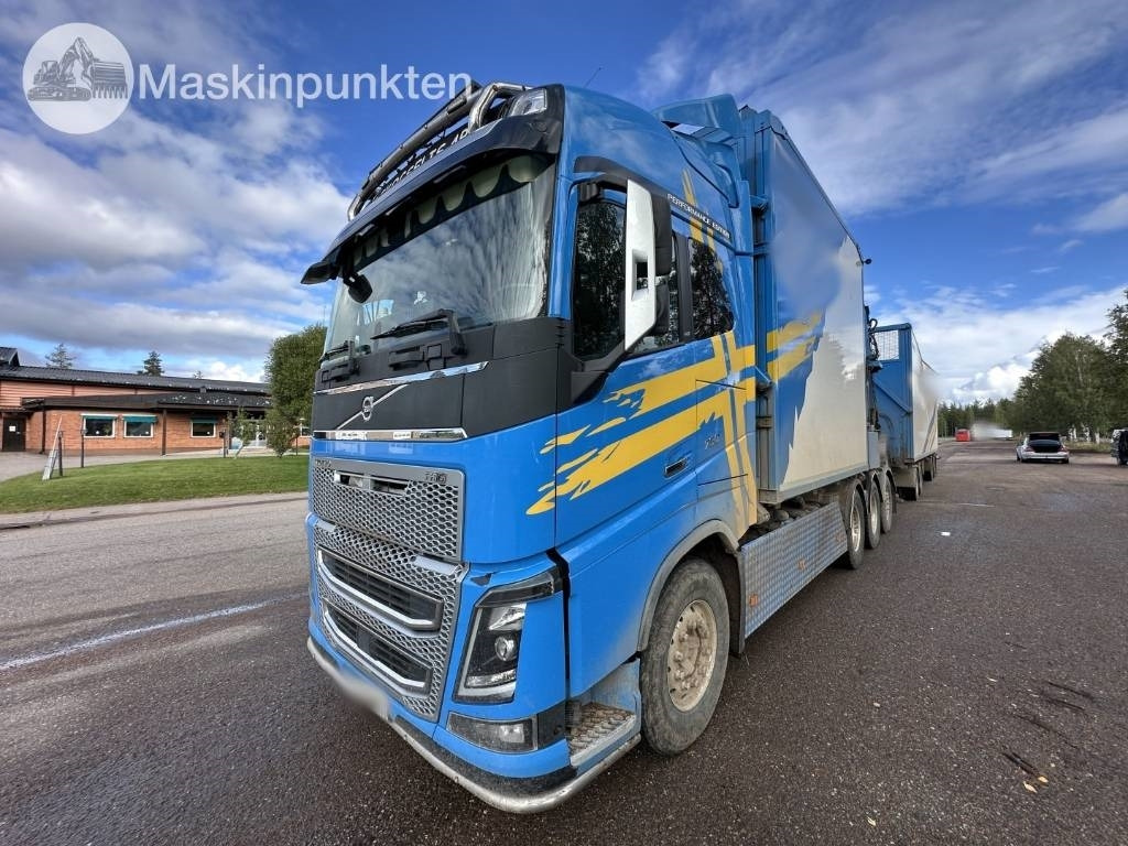 Volvo FH 16 750  - Timber truck: picture 2 Volvo FH 16 750  - Timber truck: picture 2