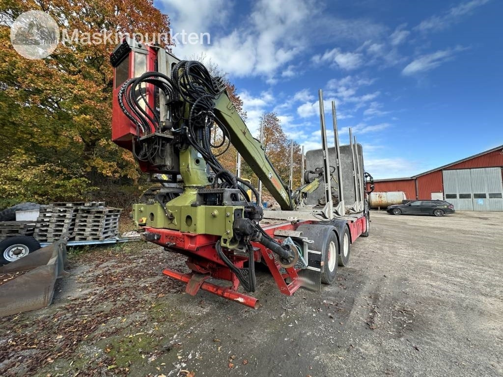 Volvo FH 64 R Timmerbil med kran  - Timber truck: picture 5 Volvo FH 64 R Timmerbil med kran  - Timber truck: picture 5