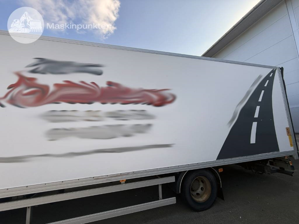 Box truck Volvo FL 240: picture 31