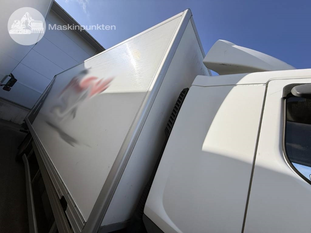 Box truck Volvo FL 240: picture 44