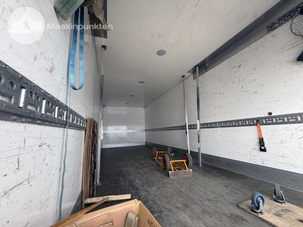 Box truck Volvo FL 240: picture 22