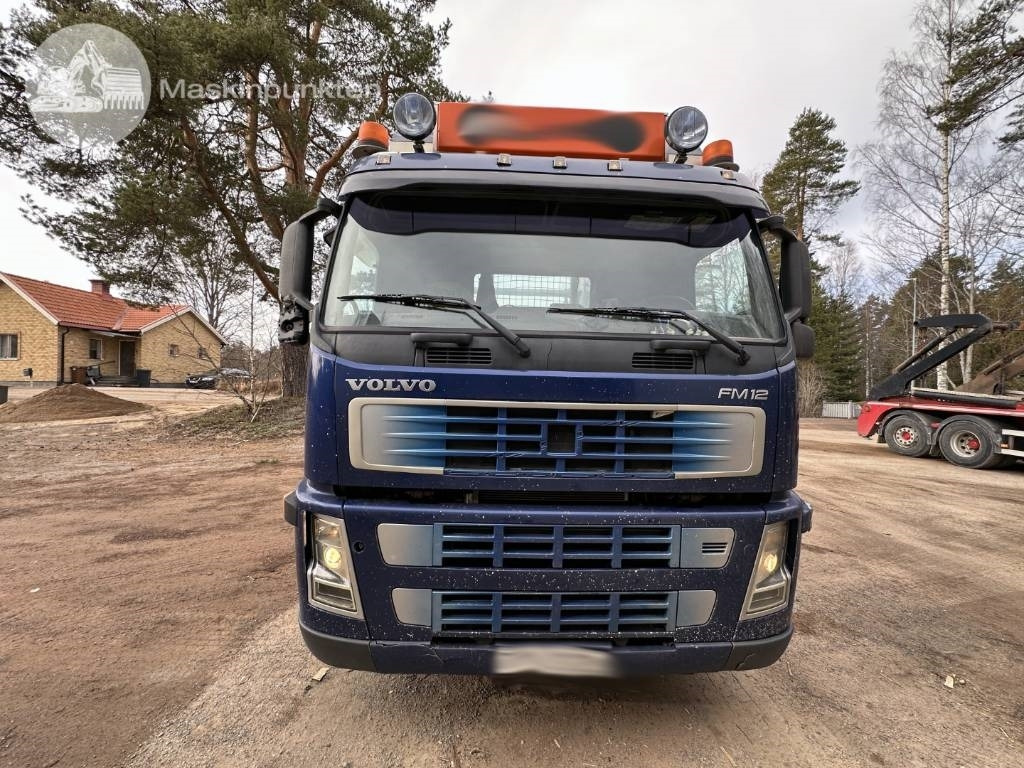 Volvo FM 12 420 LAXO Liftdumper + lastväxlare + flak - Skip loader truck: picture 2 Volvo FM 12 420 LAXO Liftdumper + lastväxlare + flak - Skip loader truck: picture 2