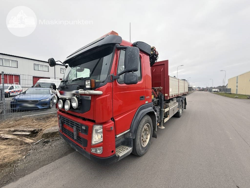 Volvo FM 370 - Crane truck: picture 2 Volvo FM 370 - Crane truck: picture 2