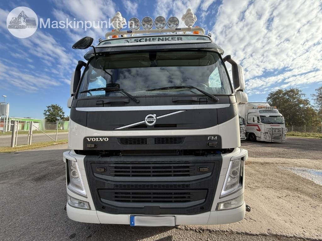 Volvo FM 460 - Container transporter/ Swap body truck: picture 3 Volvo FM 460 - Container transporter/ Swap body truck: picture 3