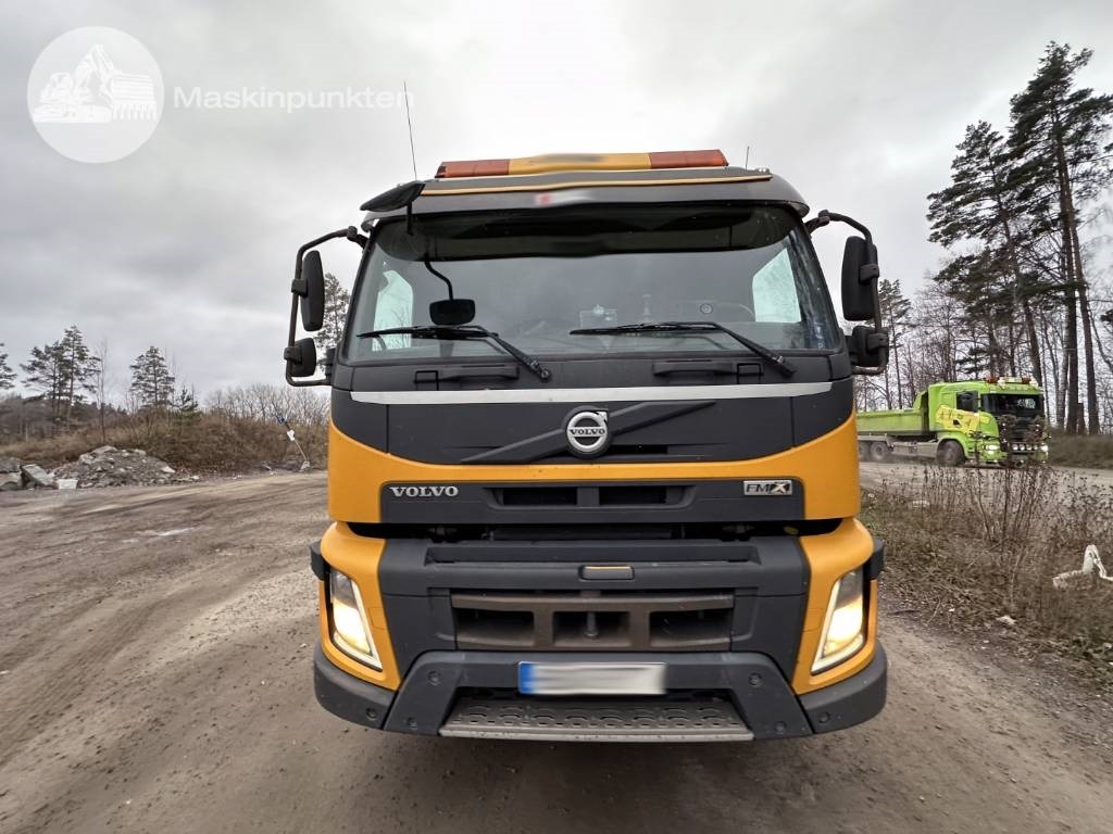 Volvo FMX 380 - Tipper: picture 5 Volvo FMX 380 - Tipper: picture 5
