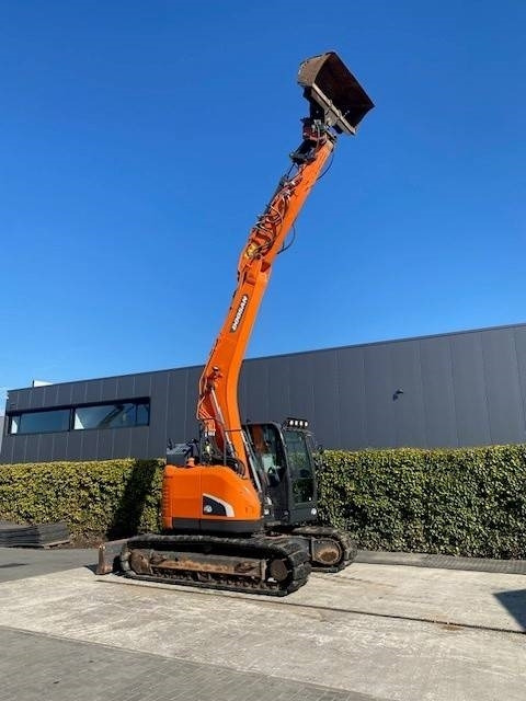 Doosan DX140LCR-5 - Crawler excavator: picture 3 Doosan DX140LCR-5 - Crawler excavator: picture 3