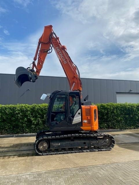 Hitachi ZX 135 US-6 - Crawler excavator: picture 4 Hitachi ZX 135 US-6 - Crawler excavator: picture 4
