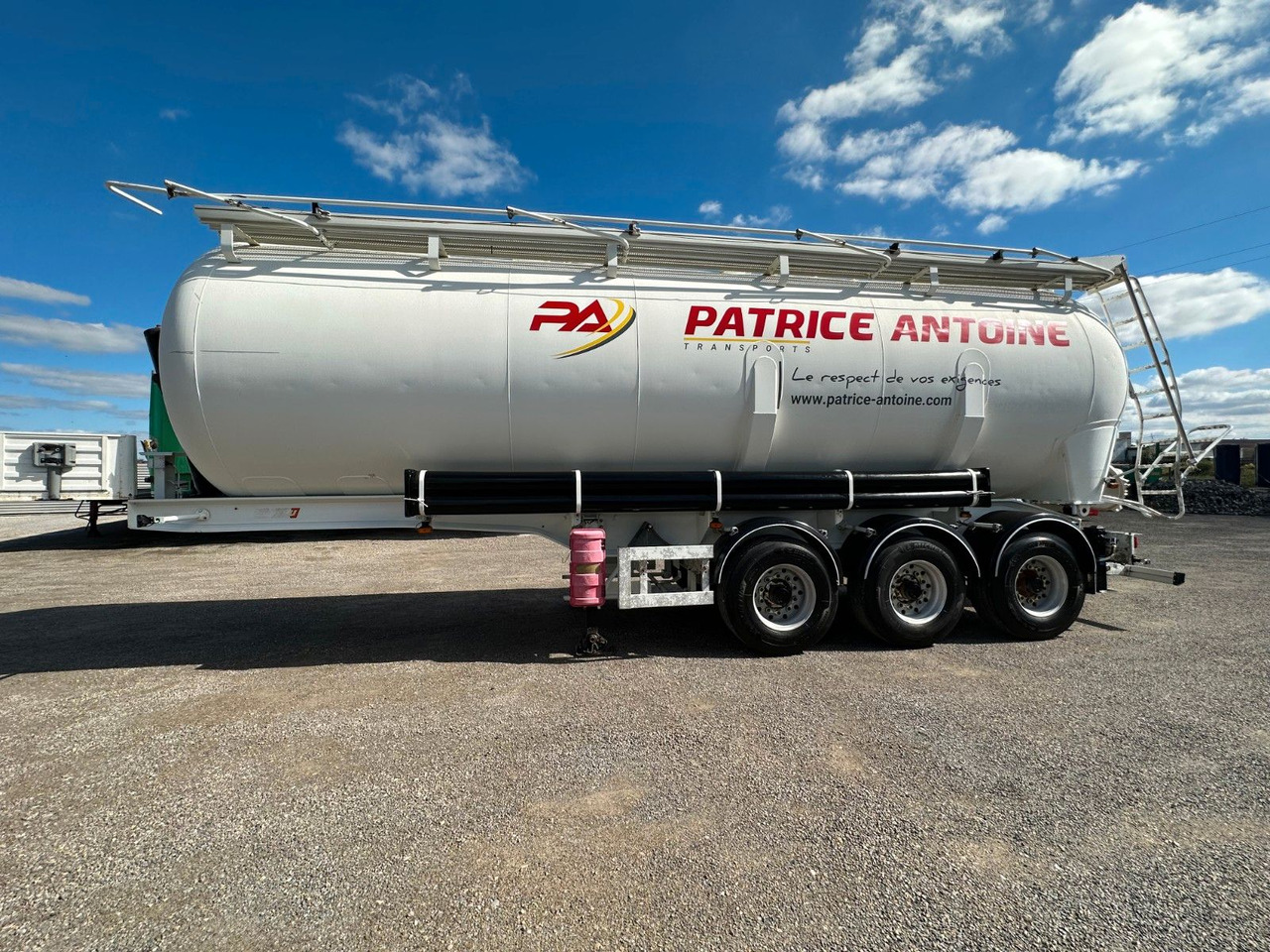 Benalu GENERAL TRAILOR 43 m3 KIPPER - Silo semi-trailer: picture 5 Benalu GENERAL TRAILOR 43 m3 KIPPER - Silo semi-trailer: picture 5