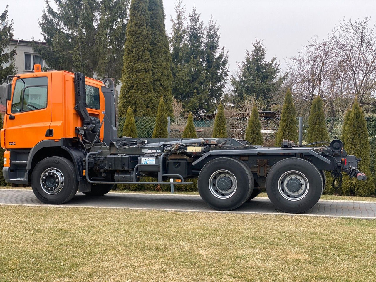 DAF CF 85.340 6X4 MANUAL GEARBOX - Hook lift truck: picture 5 DAF CF 85.340 6X4 MANUAL GEARBOX - Hook lift truck: picture 5