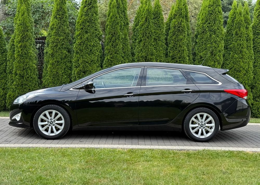 Hyundai i40 1.7 CRDi Comfort - Station wagon: picture 4 Hyundai i40 1.7 CRDi Comfort - Station wagon: picture 4