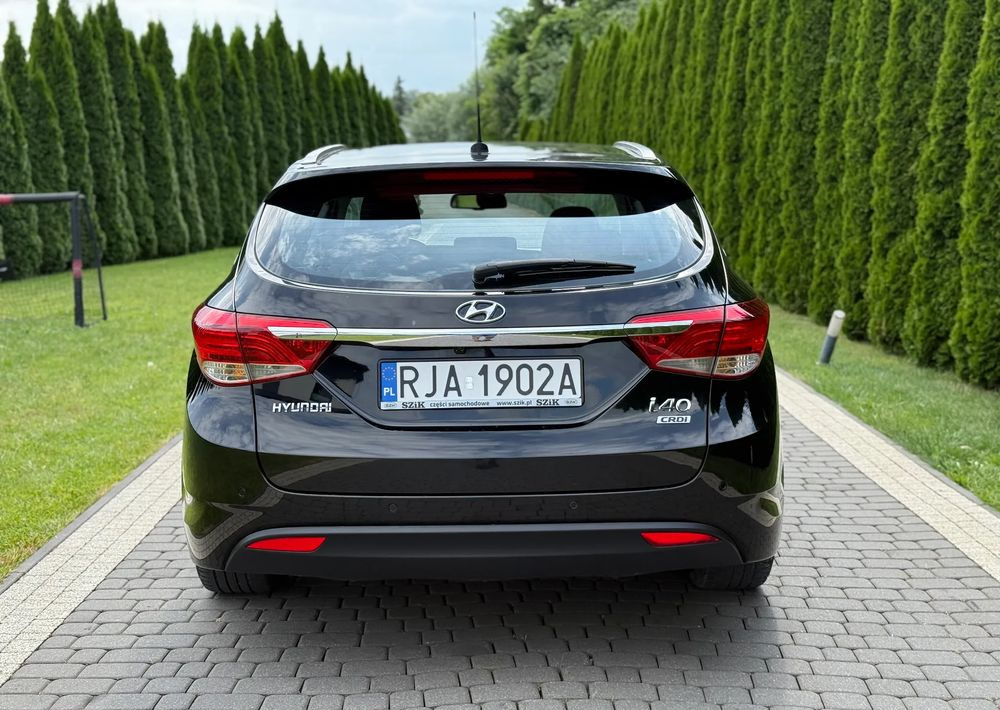 Hyundai i40 1.7 CRDi Comfort - Station wagon: picture 5 Hyundai i40 1.7 CRDi Comfort - Station wagon: picture 5
