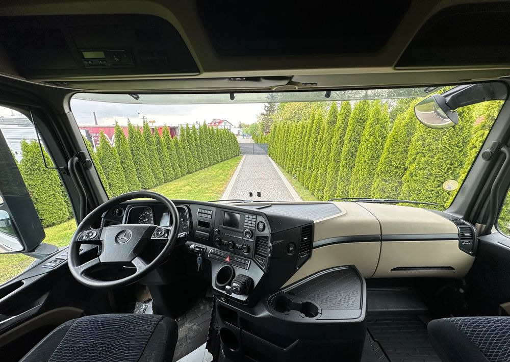 Tractor unit Mercedes-Benz ACTROS 1845 AUTOMAT LODÓWKA: picture 9 Tractor unit Mercedes-Benz ACTROS 1845 AUTOMAT LODÓWKA: picture 9