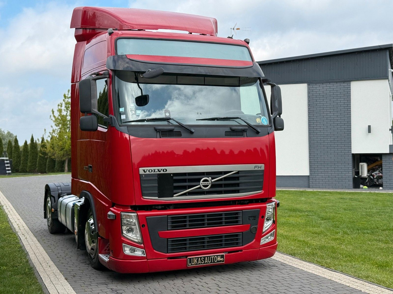 Volvo FH 500 LOW DECK LOW KMS - Tractor unit: picture 4 Volvo FH 500 LOW DECK LOW KMS - Tractor unit: picture 4