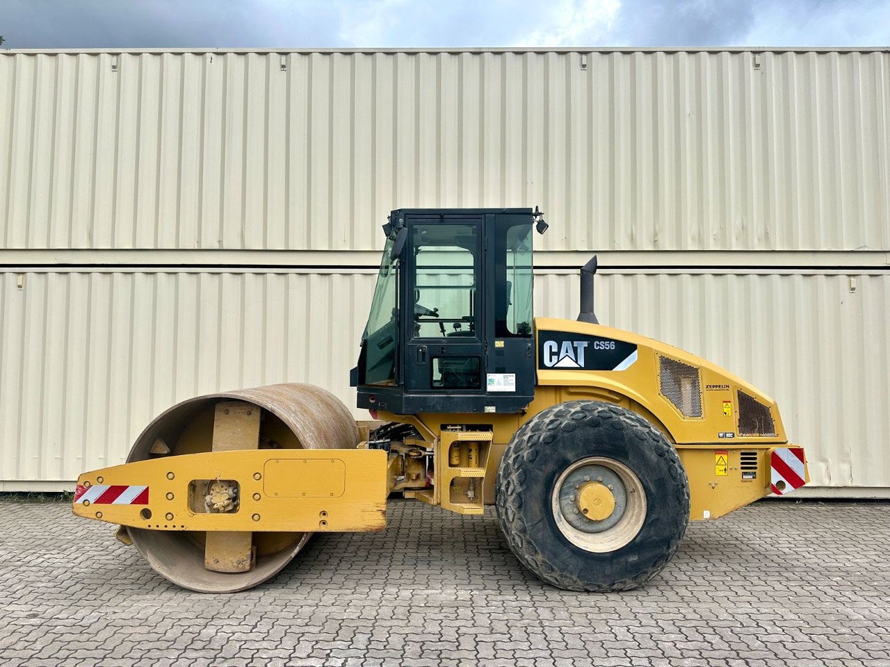 CAT CS56 / 3.782 H / Deutsche Maschine - Compactor: picture 1 CAT CS56 / 3.782 H / Deutsche Maschine - Compactor: picture 1