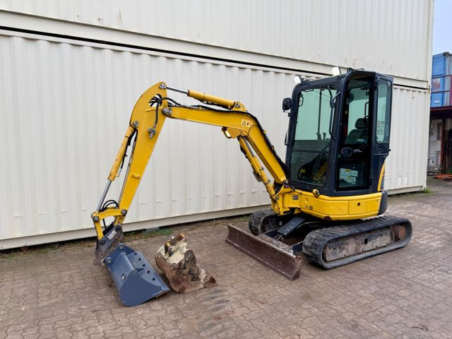Komatsu PC26MR-3 / 2020 BJ / 2.082 H / 2 x Löffel - Mini excavator: picture 1 Komatsu PC26MR-3 / 2020 BJ / 2.082 H / 2 x Löffel - Mini excavator: picture 1