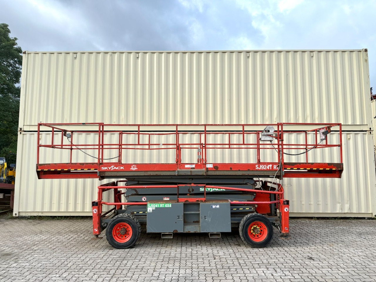 Skyjack SJ9241 4x4 Diesel / 14.5 Meter / 2015 BJ - Truck mounted aerial platform: picture 5 Skyjack SJ9241 4x4 Diesel / 14.5 Meter / 2015 BJ - Truck mounted aerial platform: picture 5
