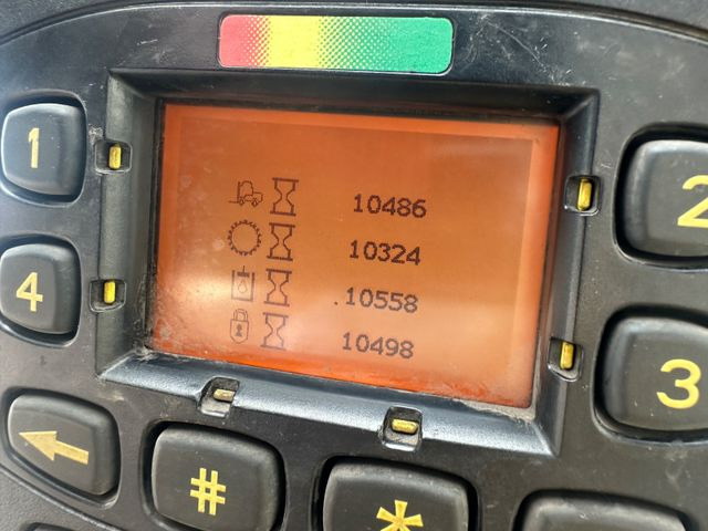 Electric forklift Yale ERP30VL / Seitenschieber + Zinkenverstellung: picture 12