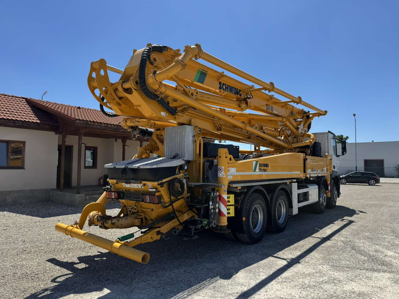 Concrete pump truck MERCEDES-BENZ AROCS 4442 SCHWING S43SX: picture 7