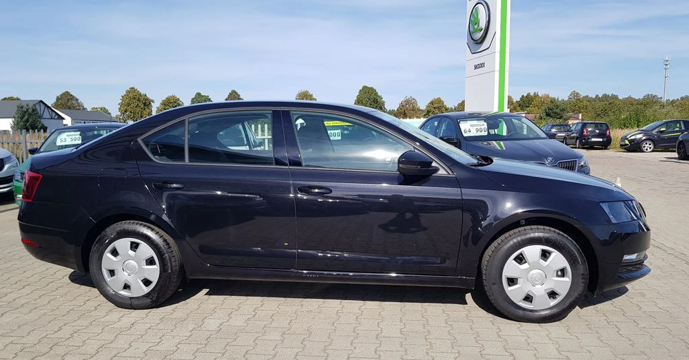 Skoda Octavia 1.0 TSI GPF Clever - Sedan: picture 4 Skoda Octavia 1.0 TSI GPF Clever - Sedan: picture 4