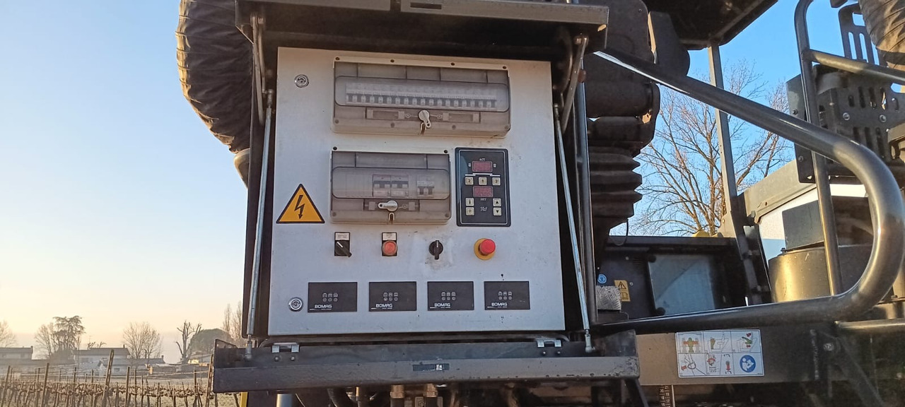 Asphalt paver BOMAG IT BF 700 C-2 S500 Stage IV/Tier 4f: picture 16 Asphalt paver BOMAG IT BF 700 C-2 S500 Stage IV/Tier 4f: picture 16