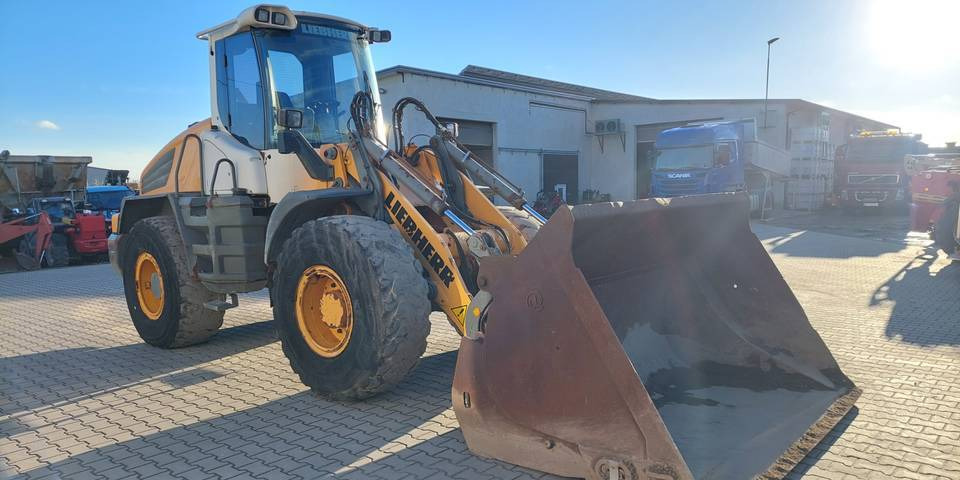 Ładowarka Liebherr L538 16 ton łyżka wysokiego wysypu - Wheel loader: picture 4 Ładowarka Liebherr L538 16 ton łyżka wysokiego wysypu - Wheel loader: picture 4