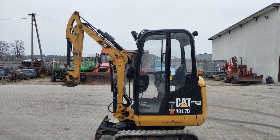 Minikoparka CAT 301.7D 2016 rok 1622h rozsuwane podwozie - Crawler excavator: picture 1 Minikoparka CAT 301.7D 2016 rok 1622h rozsuwane podwozie - Crawler excavator: picture 1