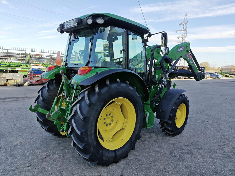 John Deere 5100M - Farm tractor: picture 3 John Deere 5100M - Farm tractor: picture 3
