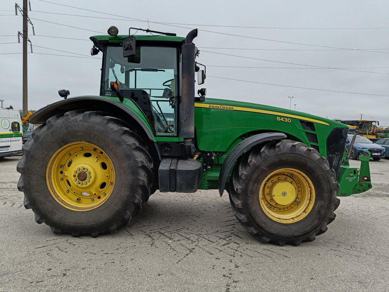 John Deere 8430 PST - Farm tractor: picture 2 John Deere 8430 PST - Farm tractor: picture 2
