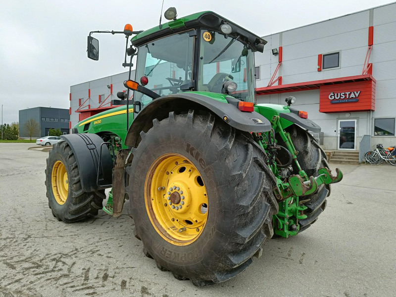 John Deere 8430 PST - Farm tractor: picture 5 John Deere 8430 PST - Farm tractor: picture 5