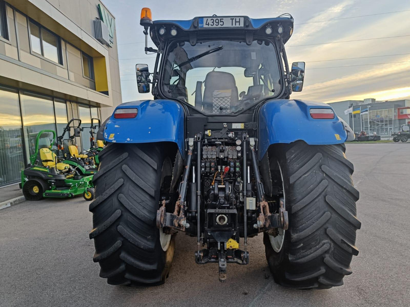 New Holland T7.270 AC - Farm tractor: picture 4 New Holland T7.270 AC - Farm tractor: picture 4