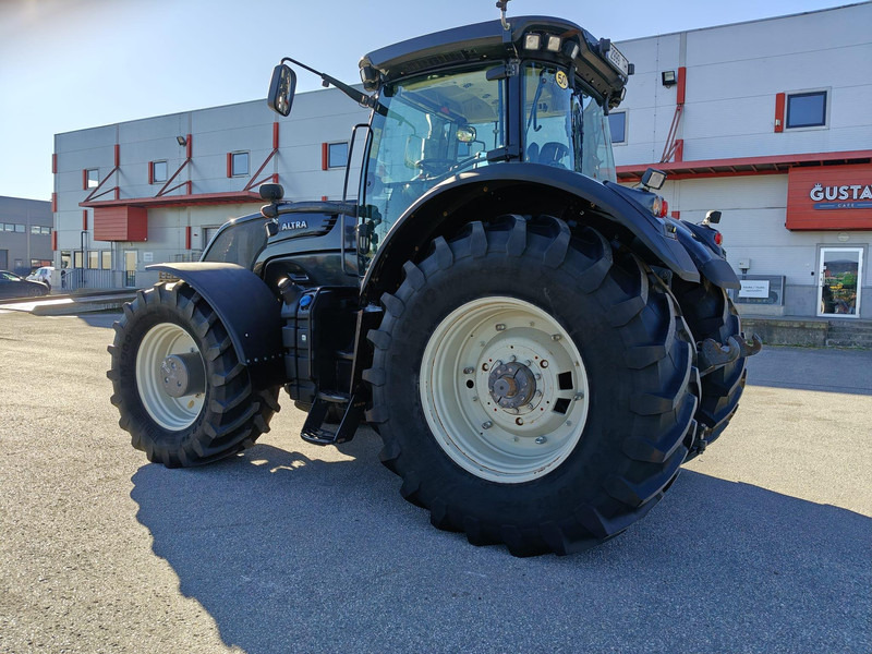 Valtra S353 - Farm tractor: picture 4 Valtra S353 - Farm tractor: picture 4
