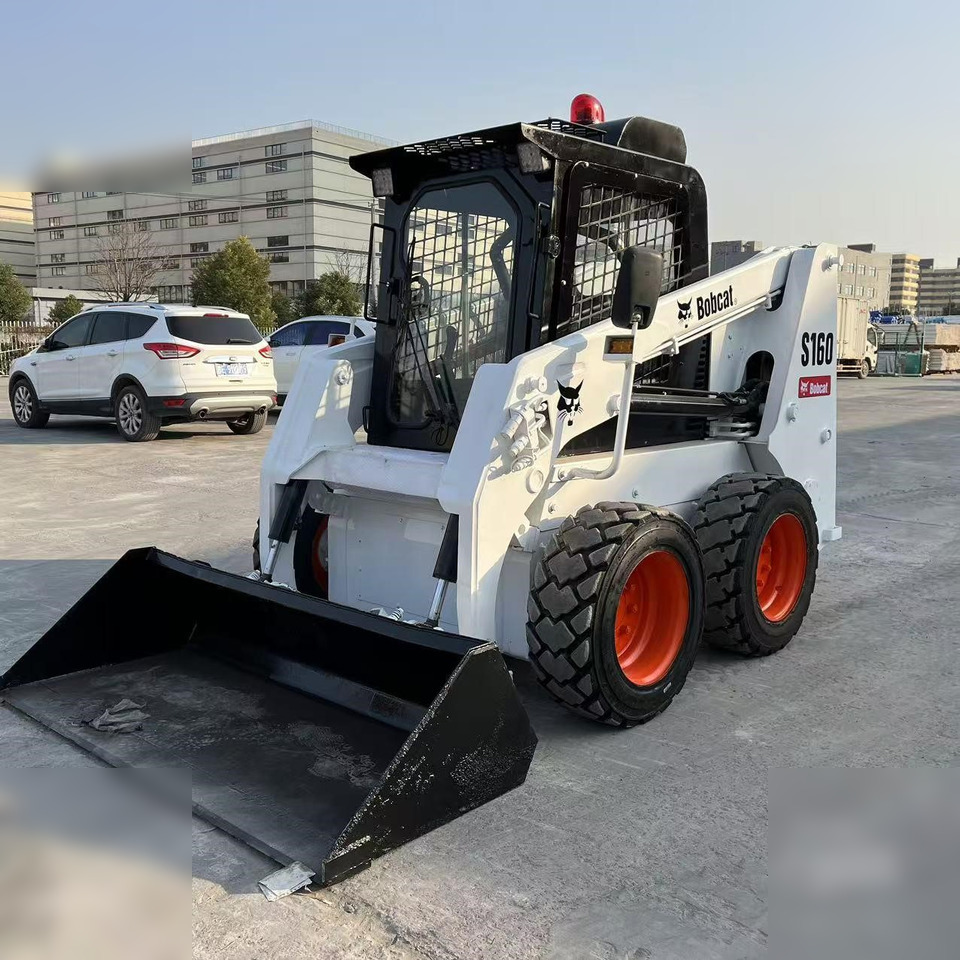 BOBCAT S160 - Skid steer loader: picture 3 BOBCAT S160 - Skid steer loader: picture 3