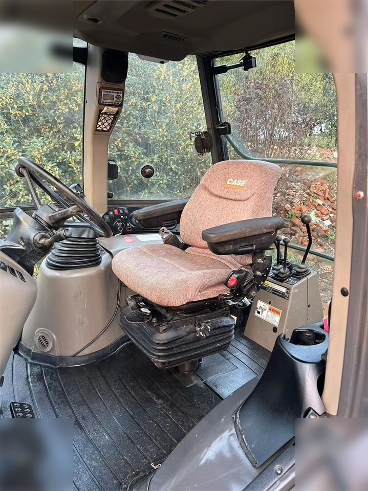 CASE 580 - Backhoe loader: picture 4 CASE 580 - Backhoe loader: picture 4