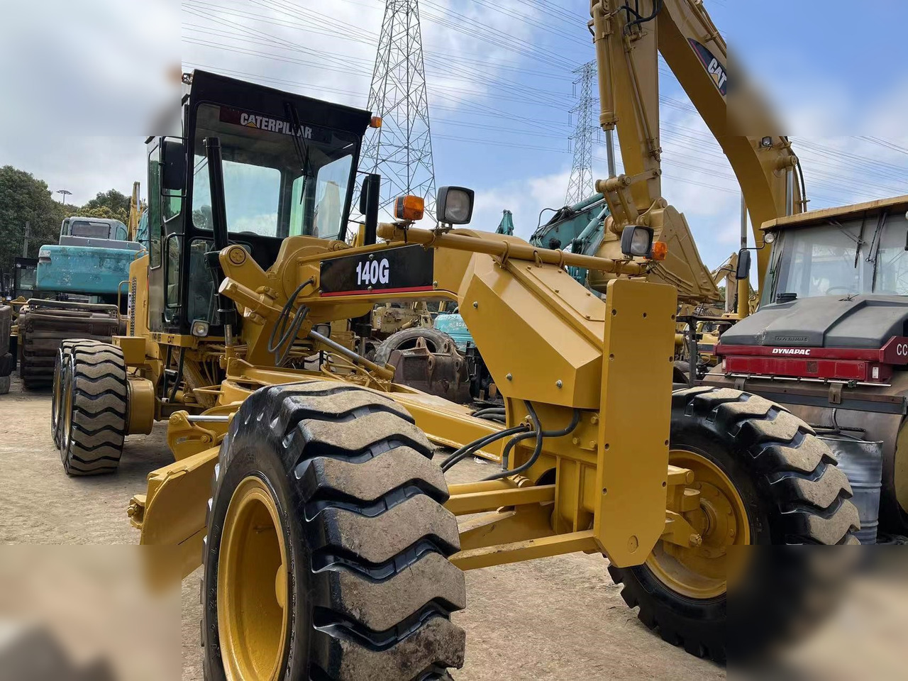 Grader CATERPILLAR 140G: picture 1