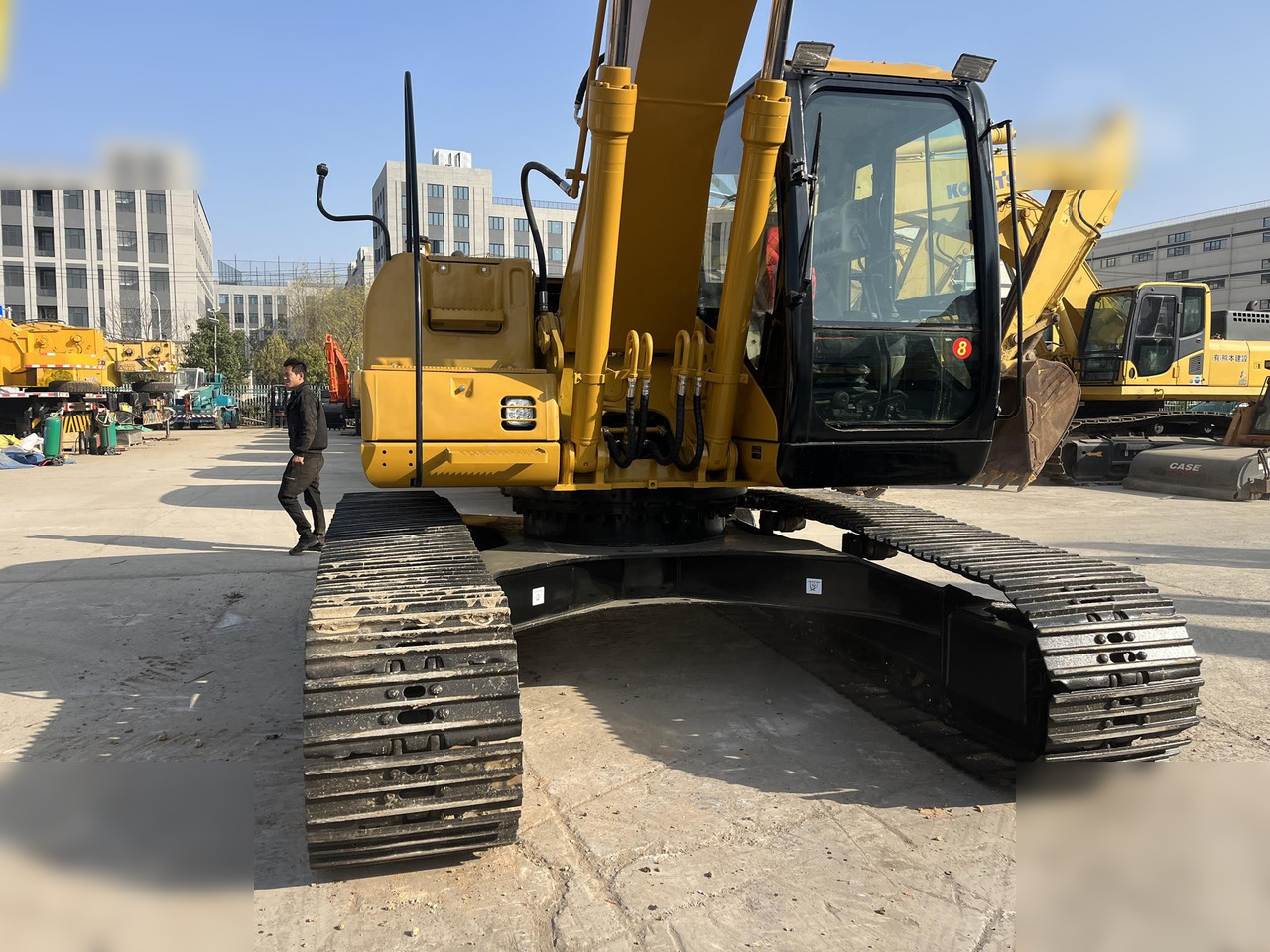 CATERPILLAR 320CL - Crawler excavator: picture 3 CATERPILLAR 320CL - Crawler excavator: picture 3