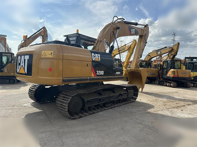 CATERPILLAR 320D - Crawler excavator: picture 4 CATERPILLAR 320D - Crawler excavator: picture 4
