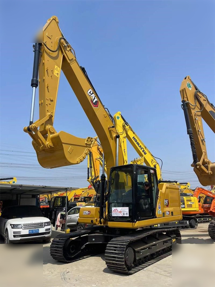 Crawler excavator CATERPILLAR 320GC: picture 15