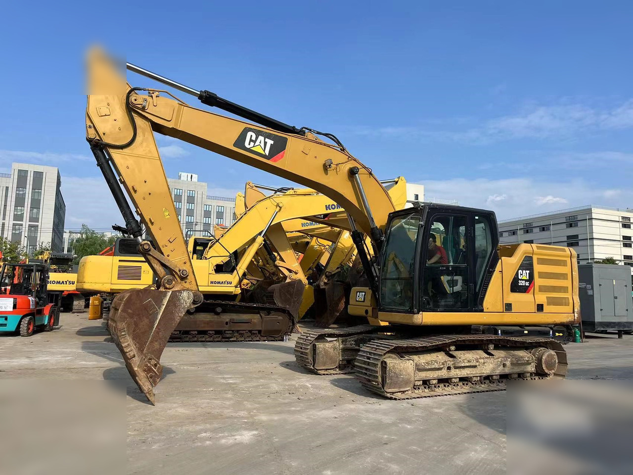 CATERPILLAR 320GC - Crawler excavator: picture 1 CATERPILLAR 320GC - Crawler excavator: picture 1