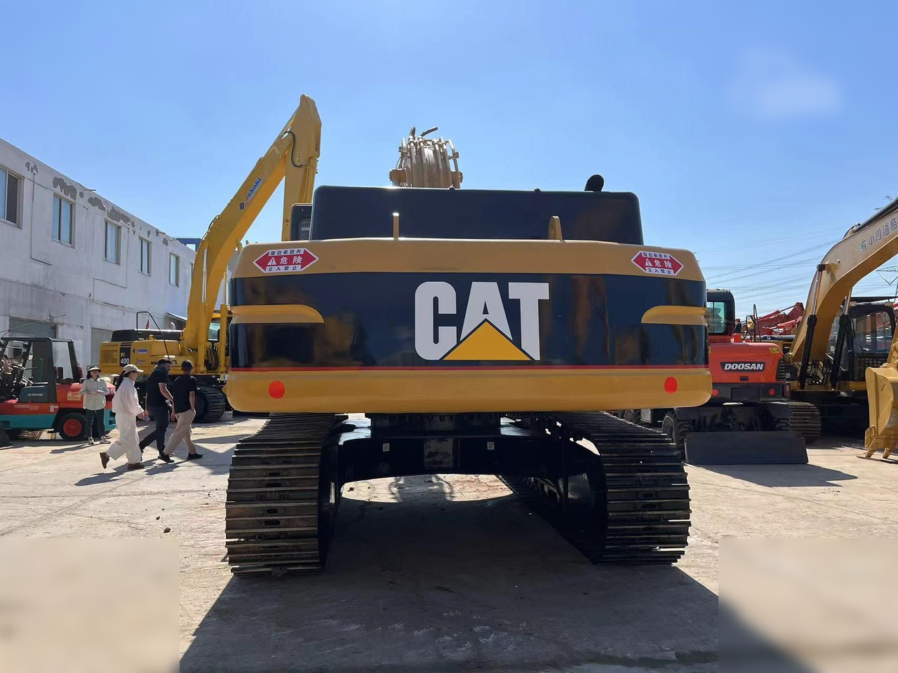 CATERPILLAR 330BL - Crawler excavator: picture 2 CATERPILLAR 330BL - Crawler excavator: picture 2