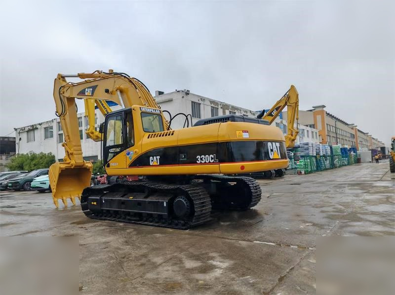 CATERPILLAR 330CL - Crawler excavator: picture 1 CATERPILLAR 330CL - Crawler excavator: picture 1