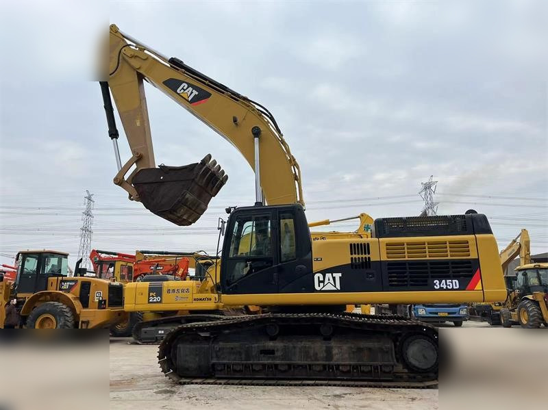CATERPILLAR 345D - Crawler excavator: picture 3 CATERPILLAR 345D - Crawler excavator: picture 3