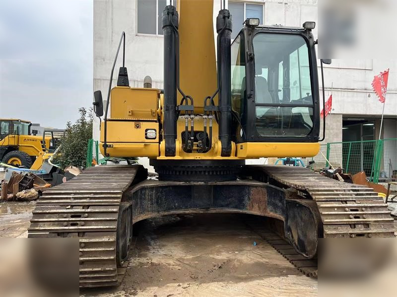Crawler excavator CATERPILLAR 345D: picture 7