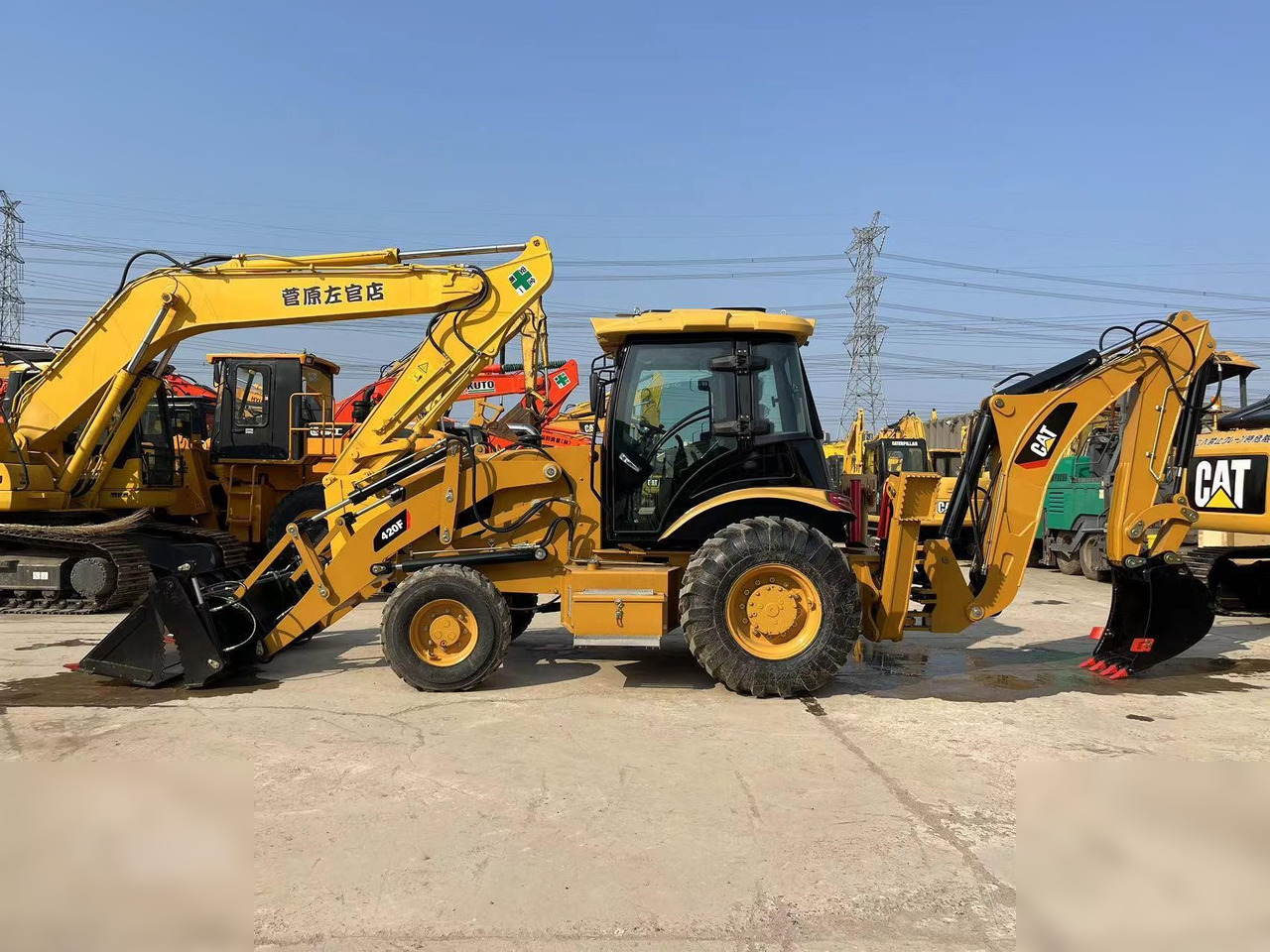 CATERPILLAR 420F - Backhoe loader: picture 1 CATERPILLAR 420F - Backhoe loader: picture 1